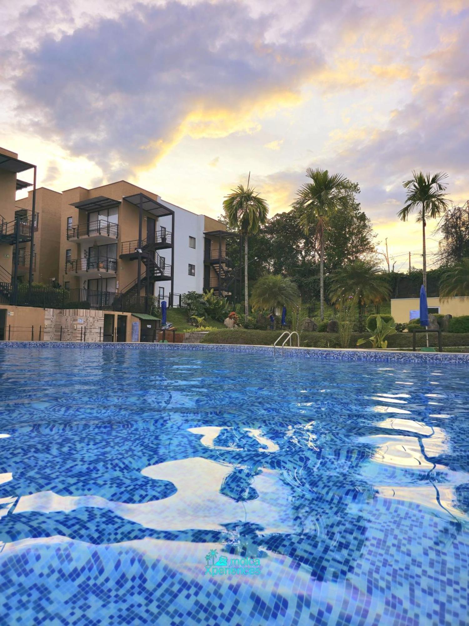 Apartamento Privado Vacacional A 5M Del Aeropuerto, 20 Minutos Del Parque Del Cafe Y Centro De Armenia Con 4 Piscinas, 3 Jacuzzi, Sauna By Molca Xperiences 2H מראה חיצוני תמונה